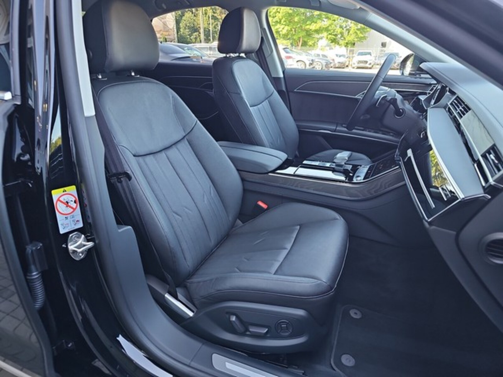 Audi A8 – Bild 22