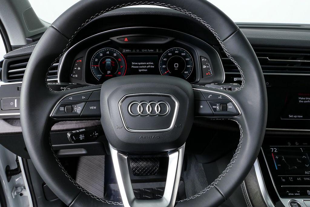 2025 Audi Q7 Premium Plus - Photo 9
