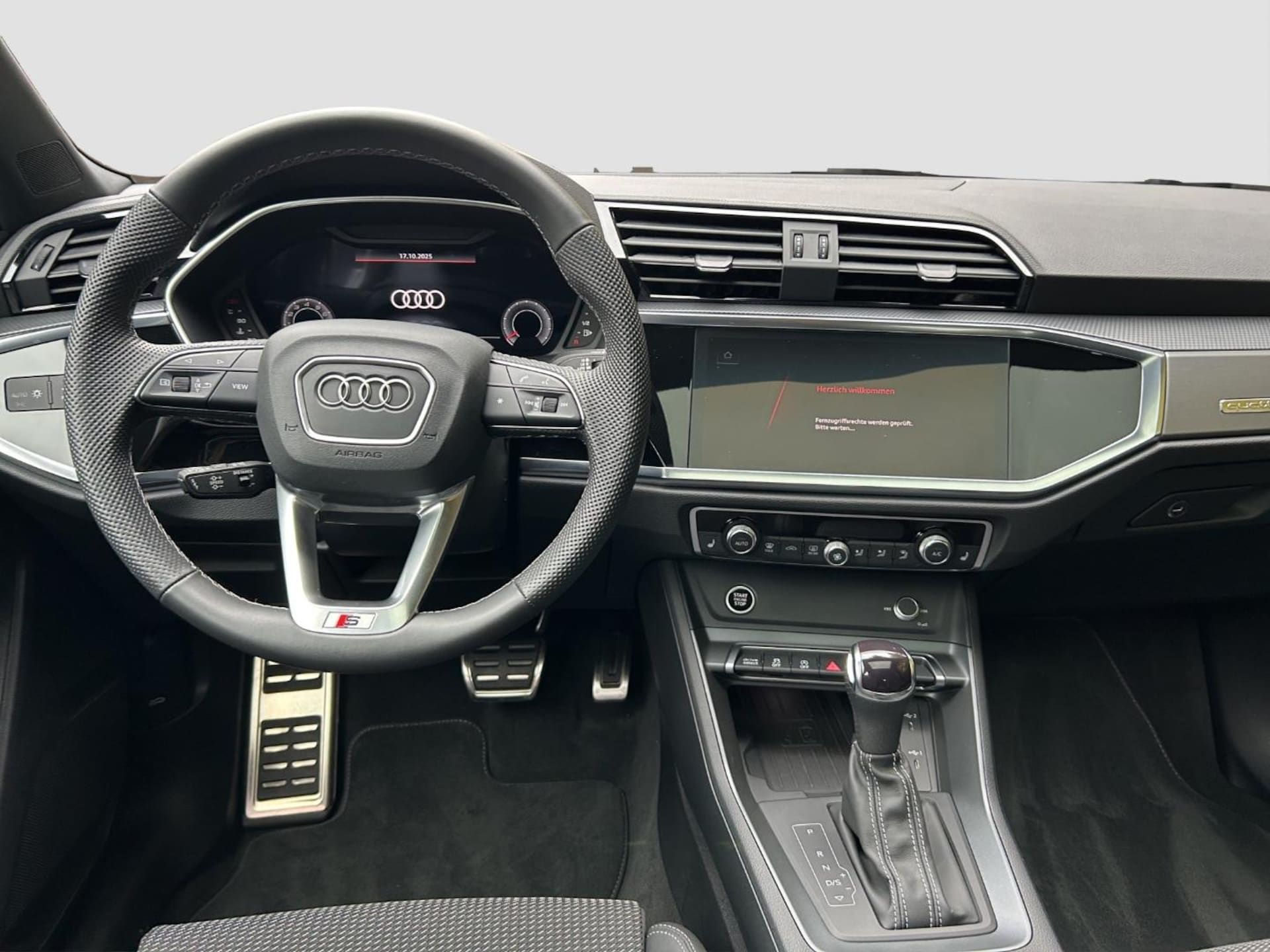 Audi Q3 Sportback S line
