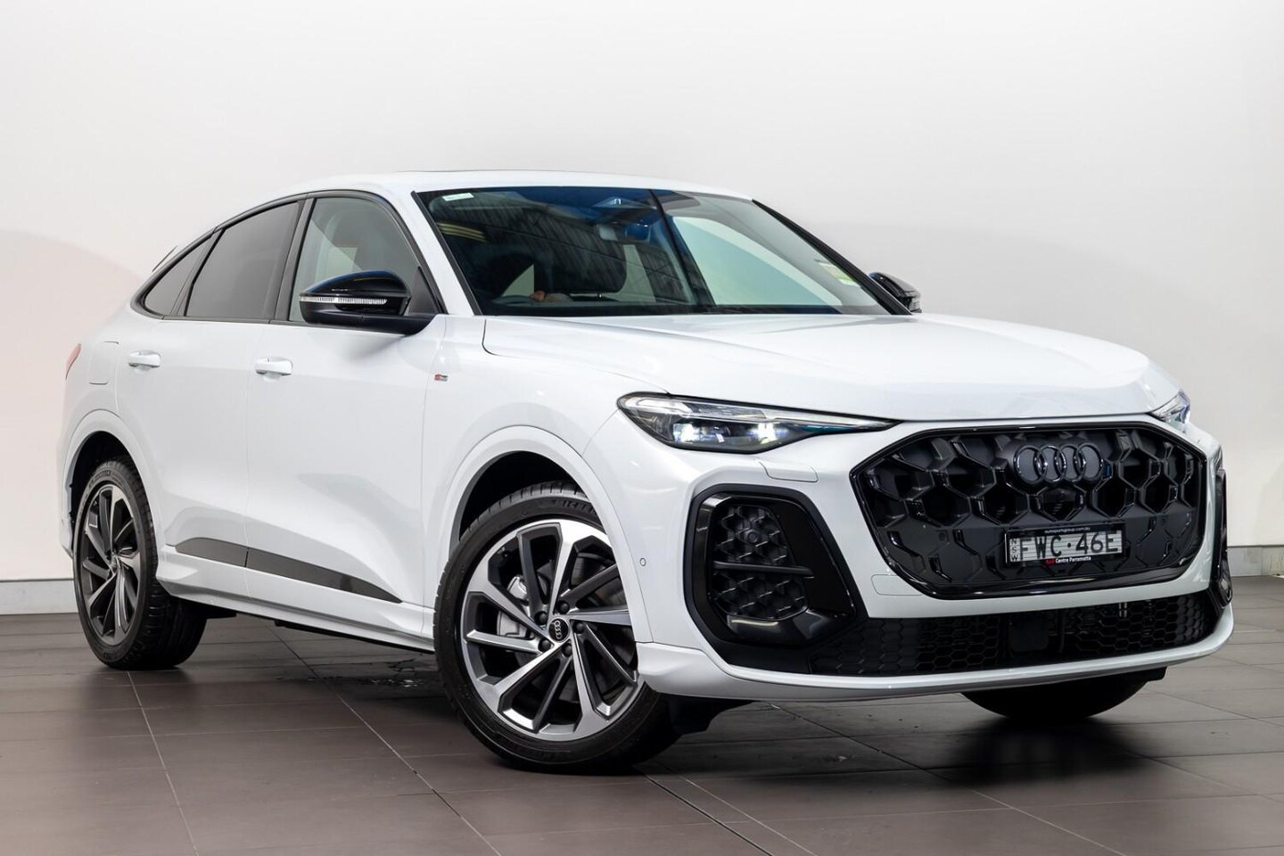 Image about Audi Q5 Sportback TDI quattro 150 kW