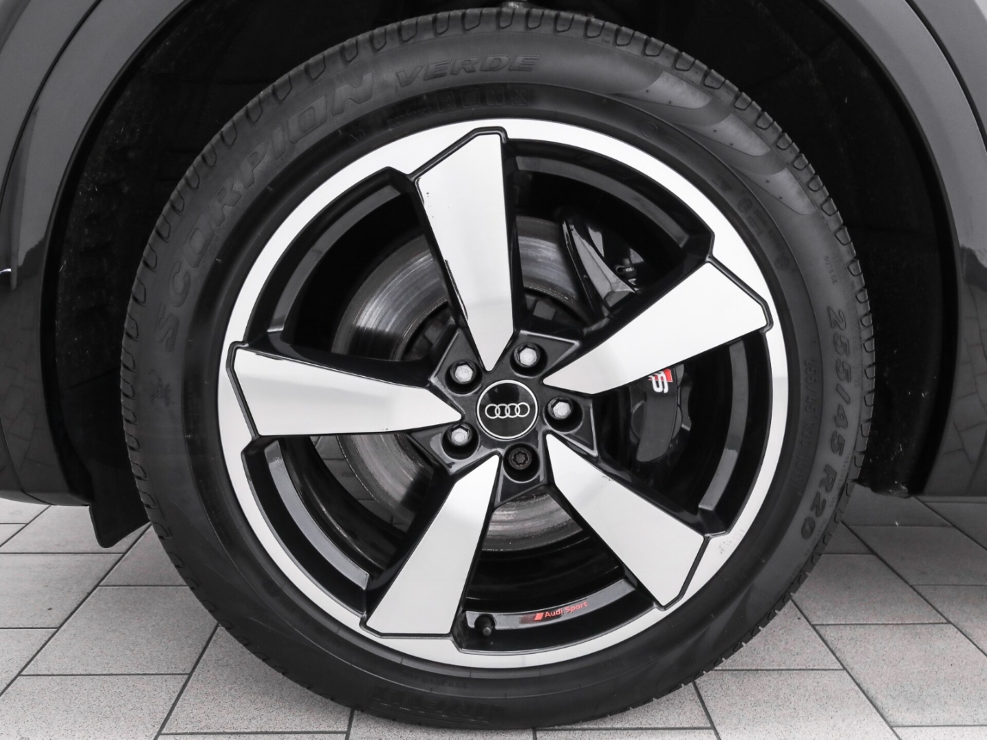 Audi SQ5 SUV