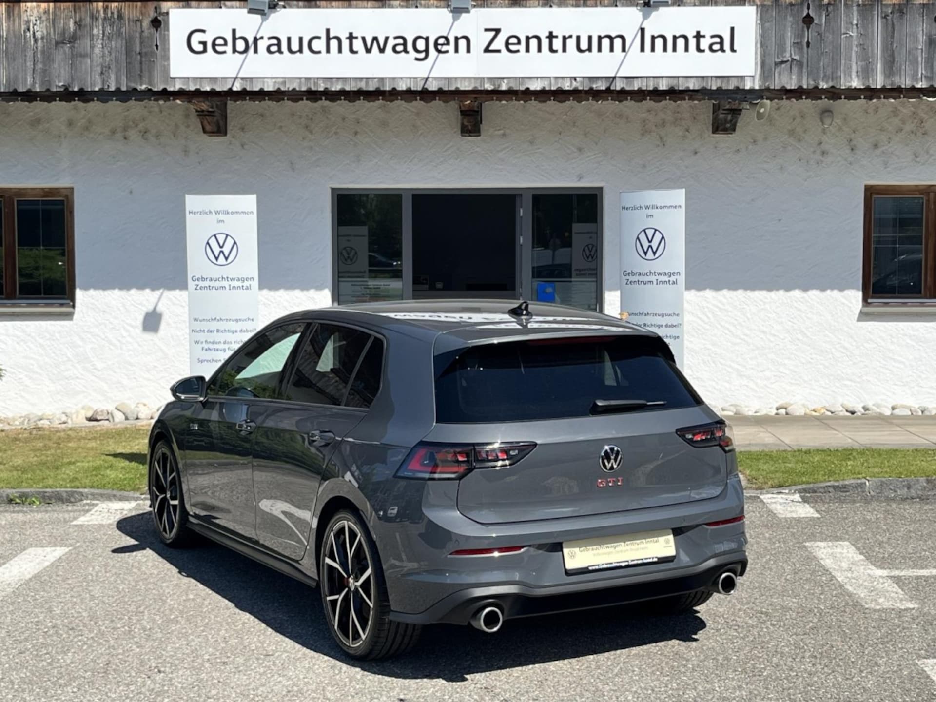 Volkswagen Golf GTI
