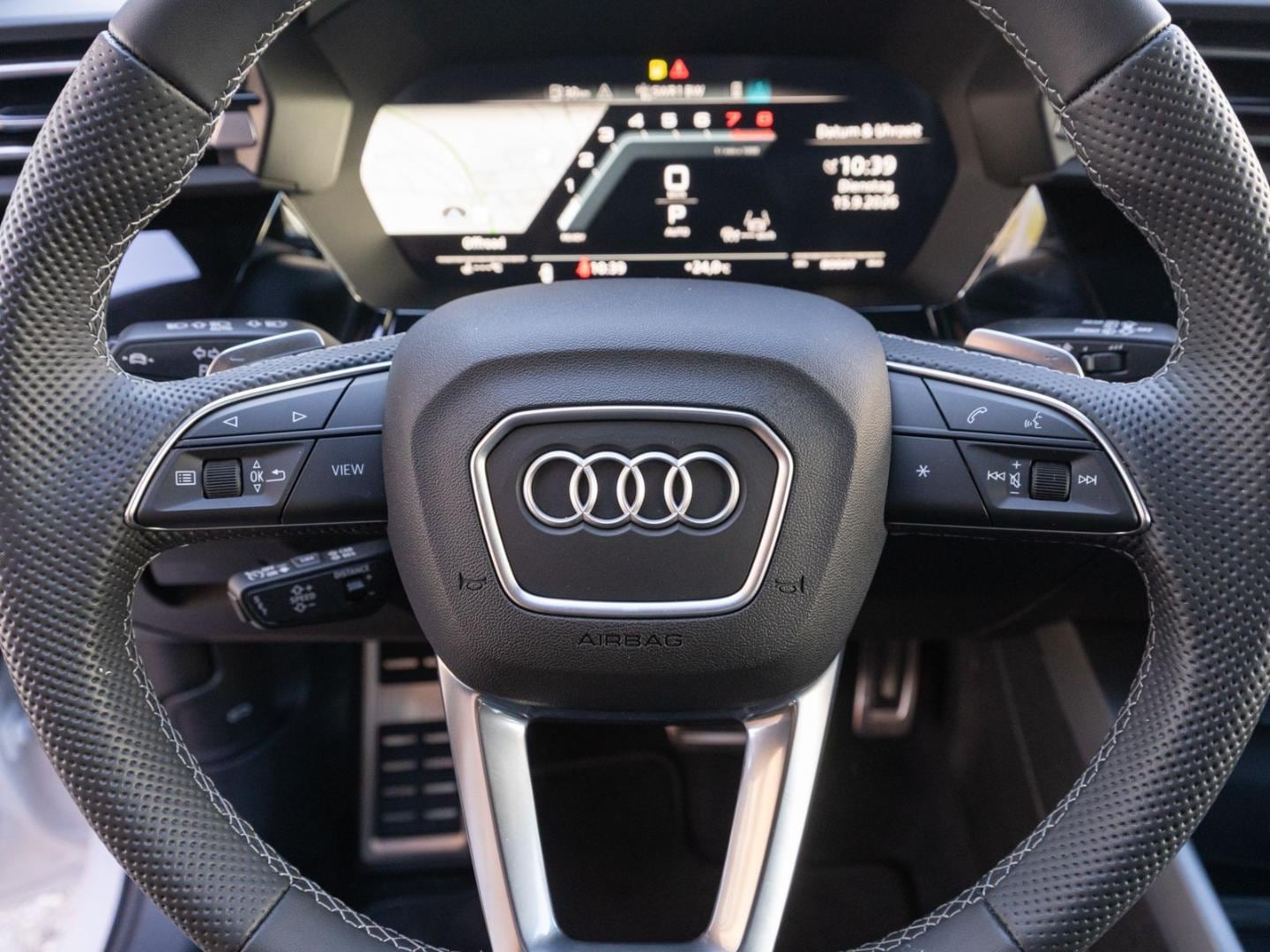 Bild über Audi S3 Sportback TFSI quattro S tronic - für weitere Informationen kontaktieren Sie den Audi Partner