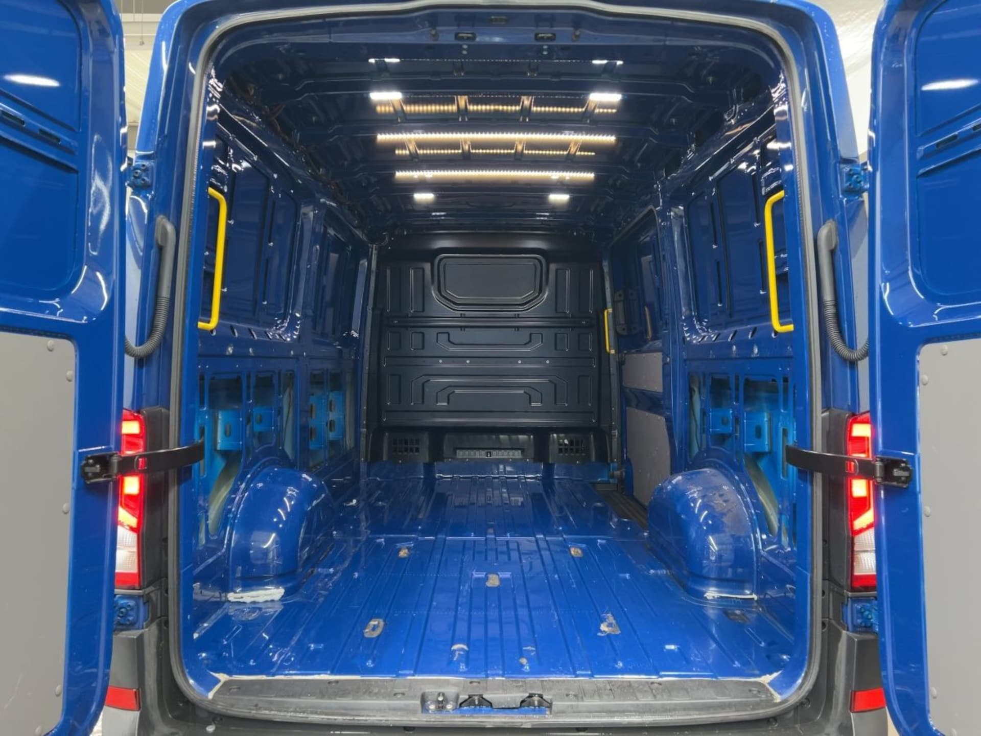 Volkswagen Crafter Kasten mittlerer Radstand
