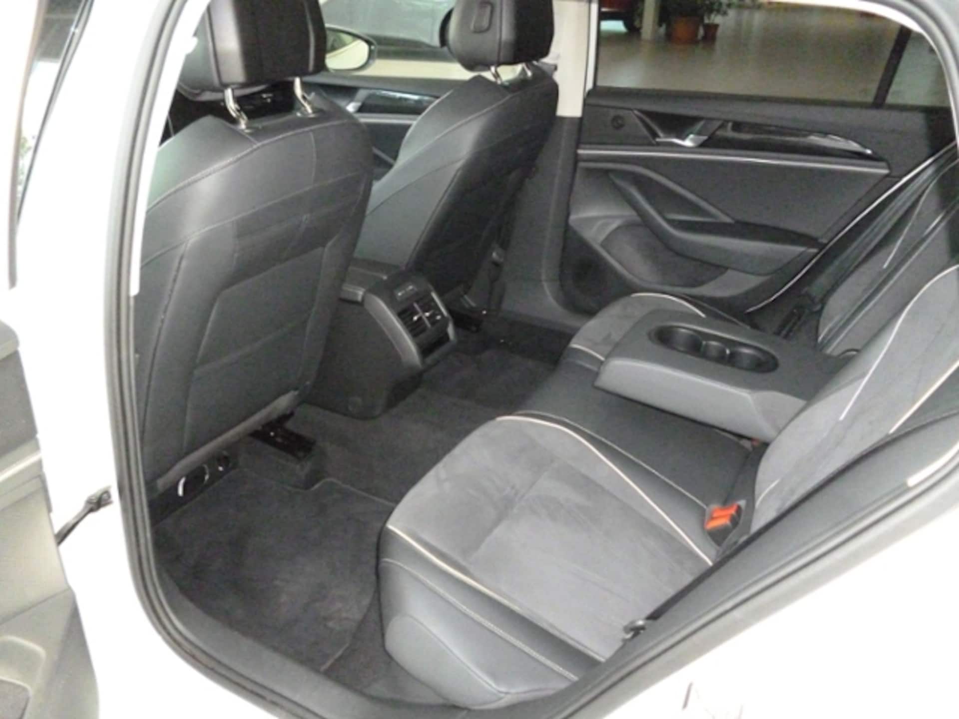 Volkswagen Passat Business