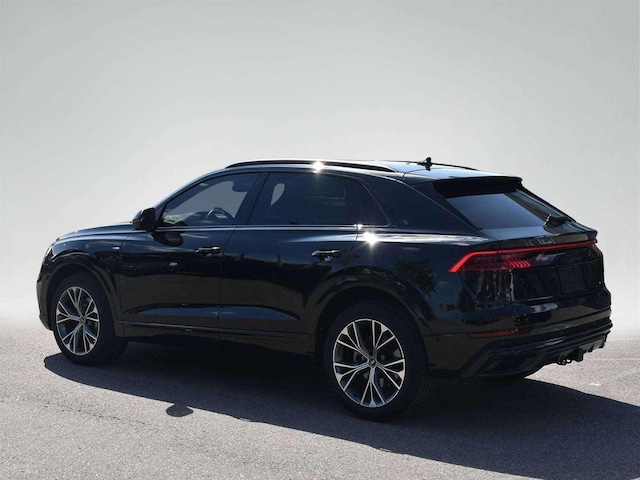 2022 Audi Q8