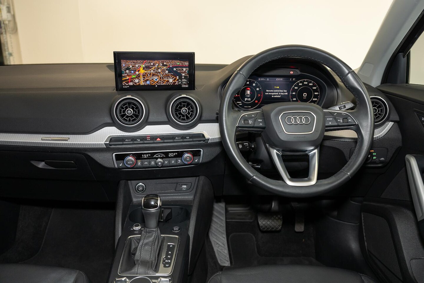 Image about Audi Q2 35 TFSI S tronic