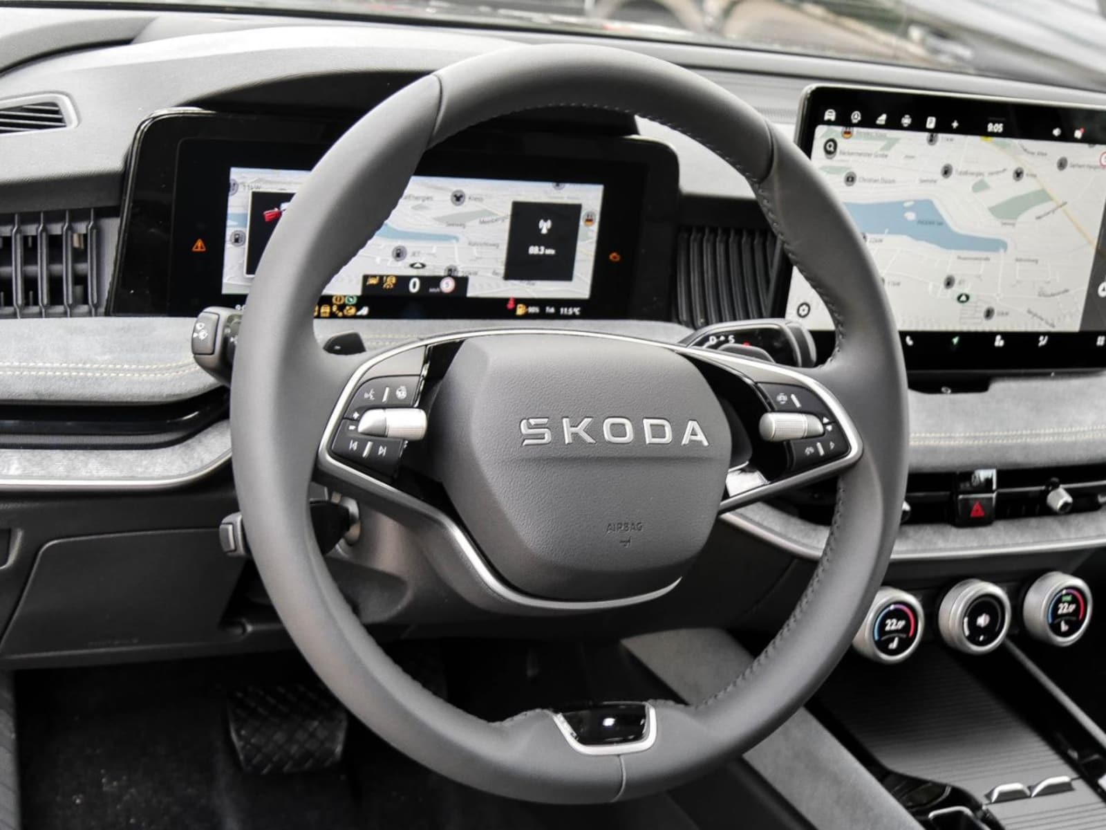 Škoda Superb Combi – Bild 9