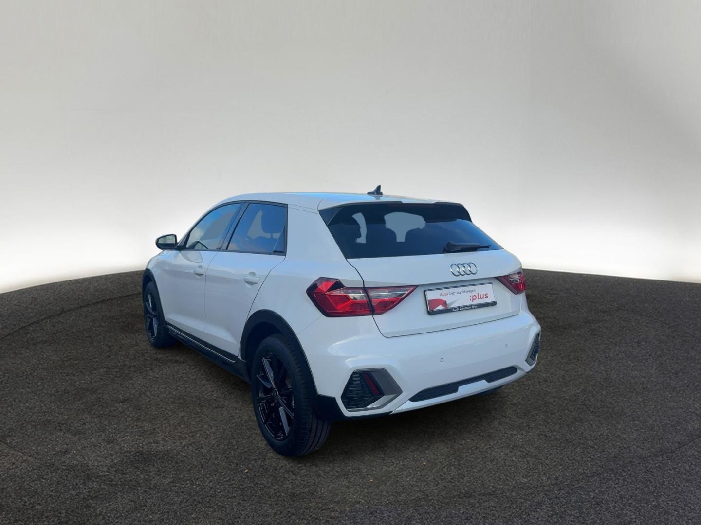 Bild über Audi A1 allstreet 30 TFSI Schaltgetriebe - für weitere Informationen kontaktieren Sie den Audi Partner