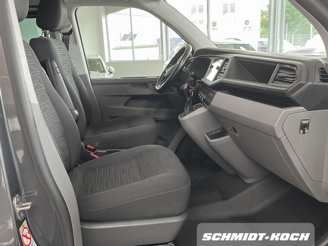 Volkswagen T6.1 Caravelle larger