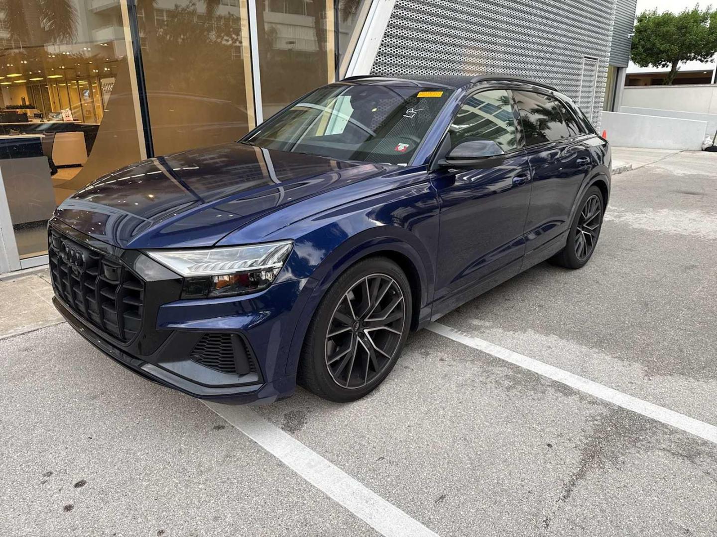 2023 Audi SQ8 Premium Plus's photo