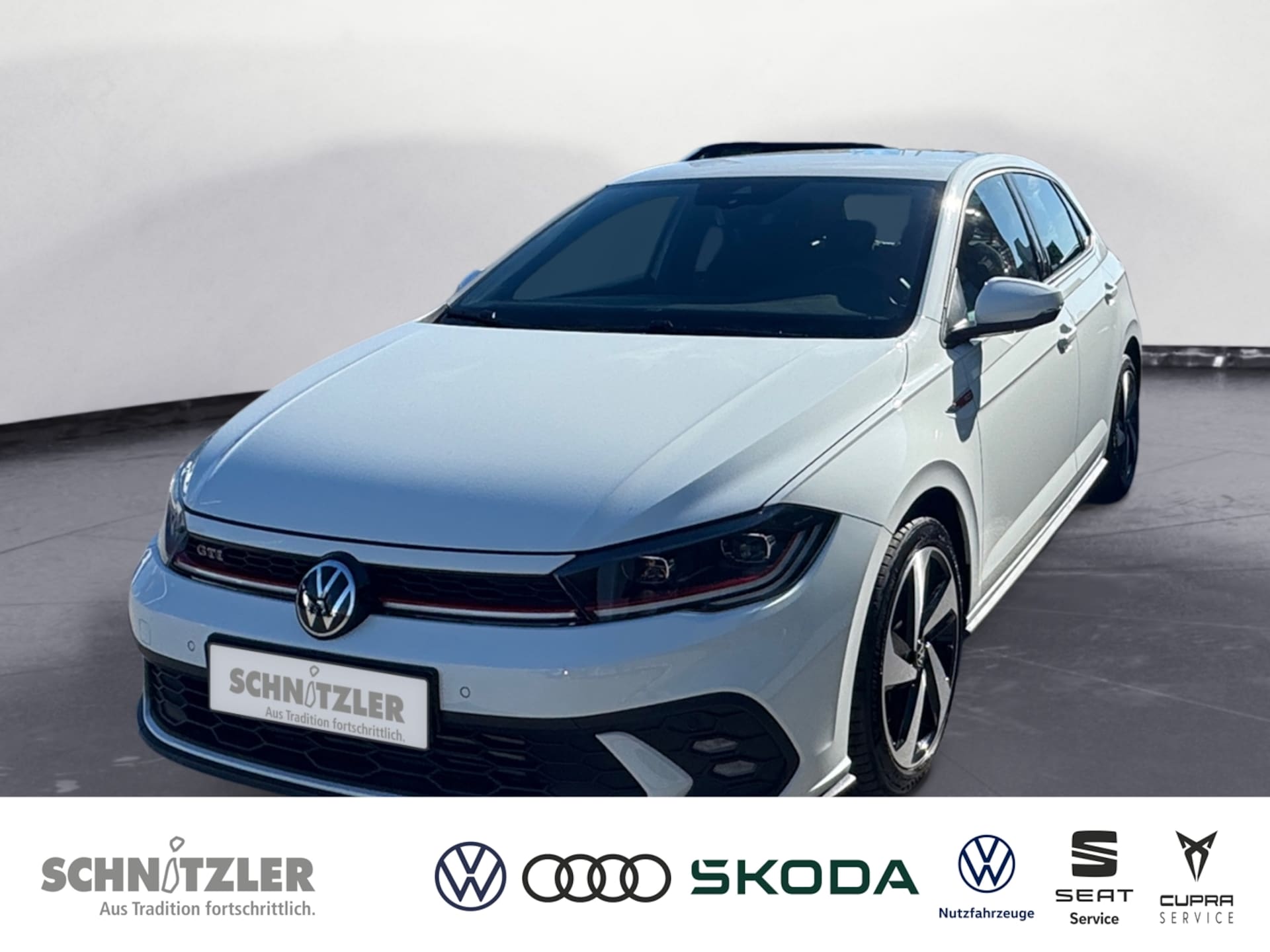 Volkswagen Polo — Volkswagen Polo 2.0 TSI DSG MATRIX/KAMERA/ASSISTENTEN/APP+++