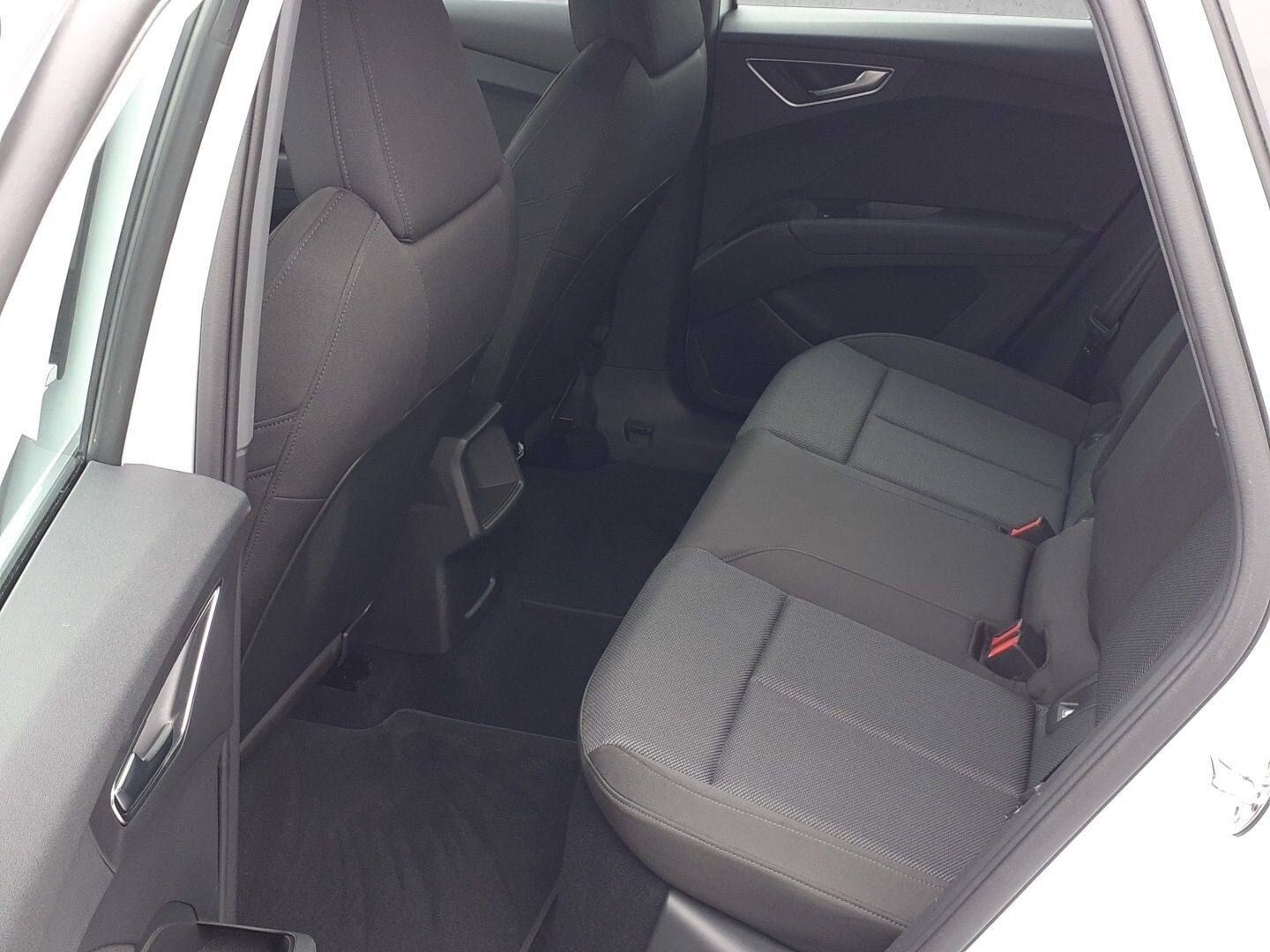 Image about Audi Q4 e-tron 40 e-tron