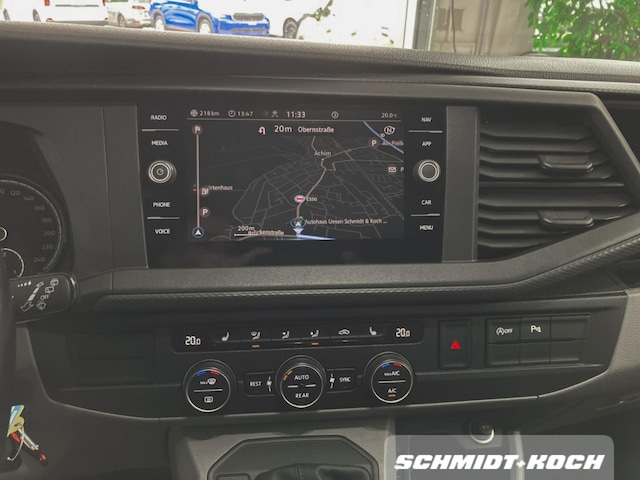 Volkswagen T6.1 Caravelle larger