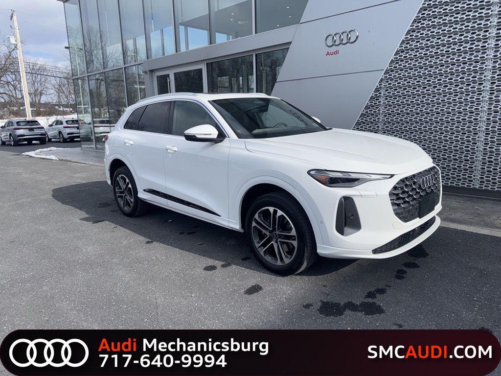 2025 Audi Q5 40 Premium's photo