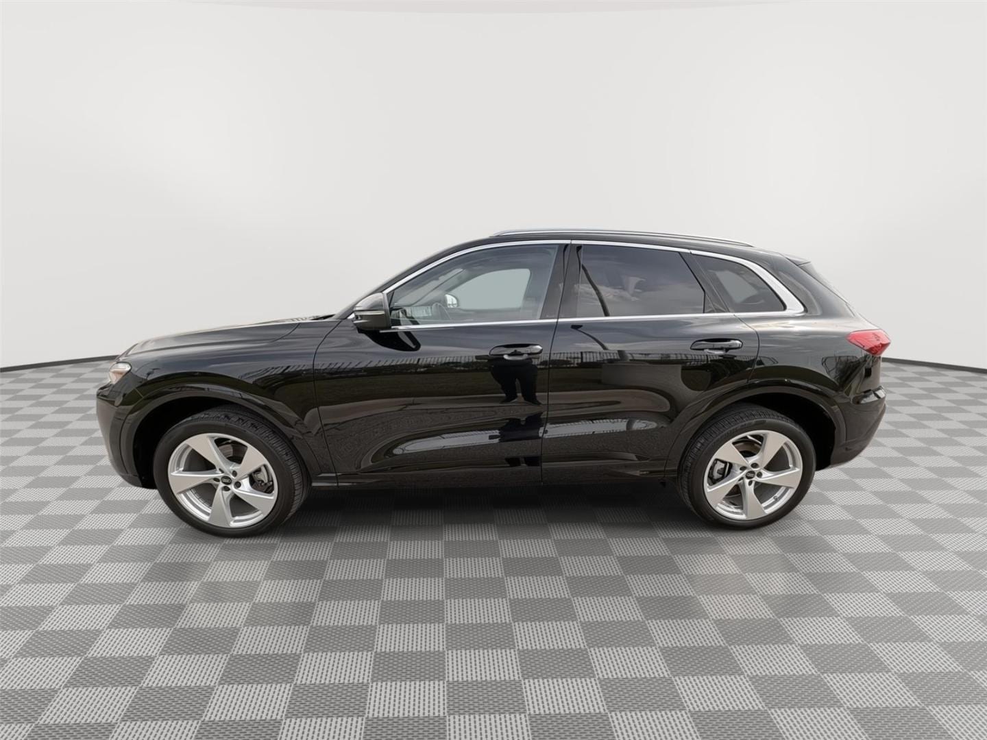 Used 2025 Audi New Q5 Premium Plus with VIN WA12AAGU3S2065656 for sale in Kansas City