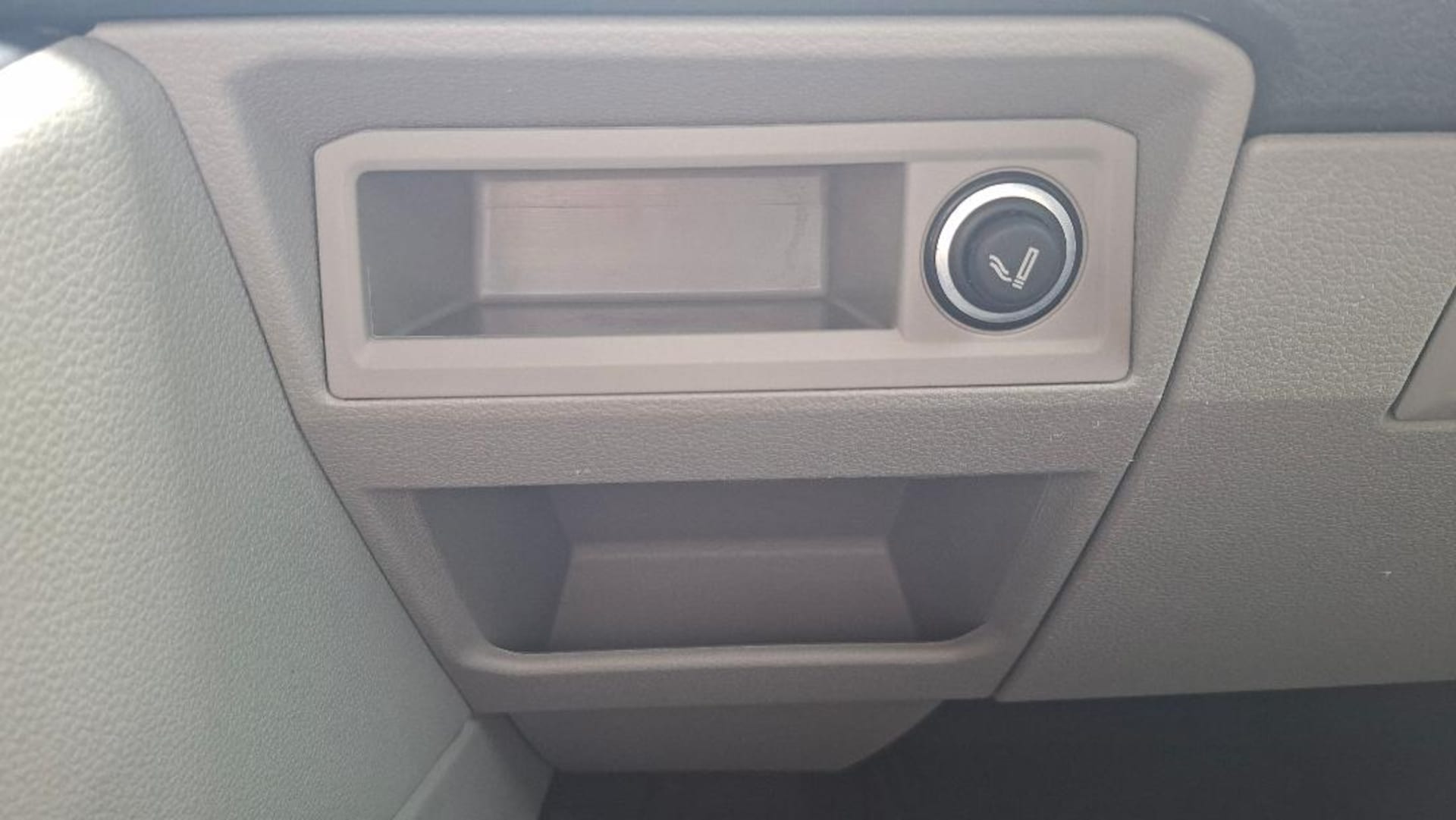 Volkswagen T6 Transporter Kasten kurzer Radstand