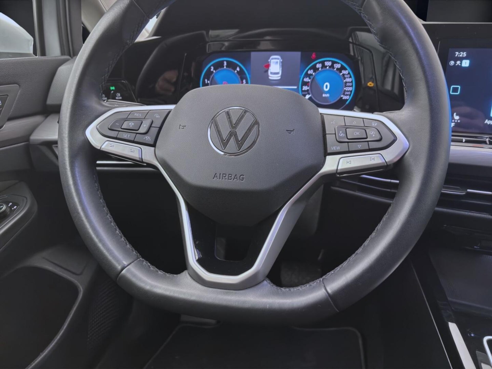 Volkswagen Golf Variant Style
