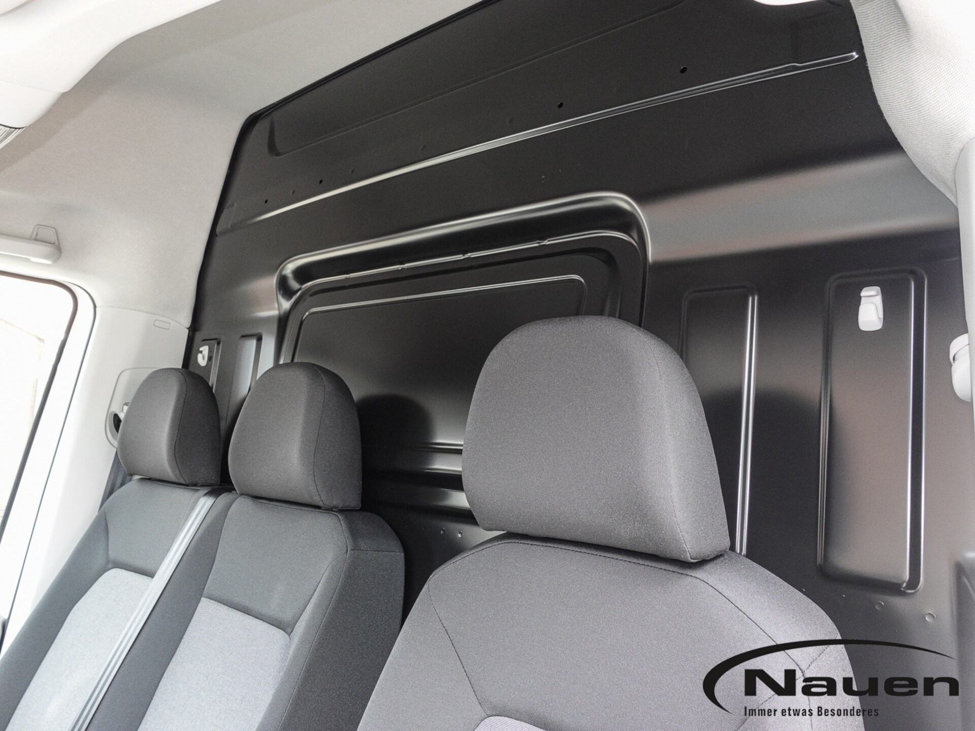 Volkswagen Crafter Kasten langer Radstand