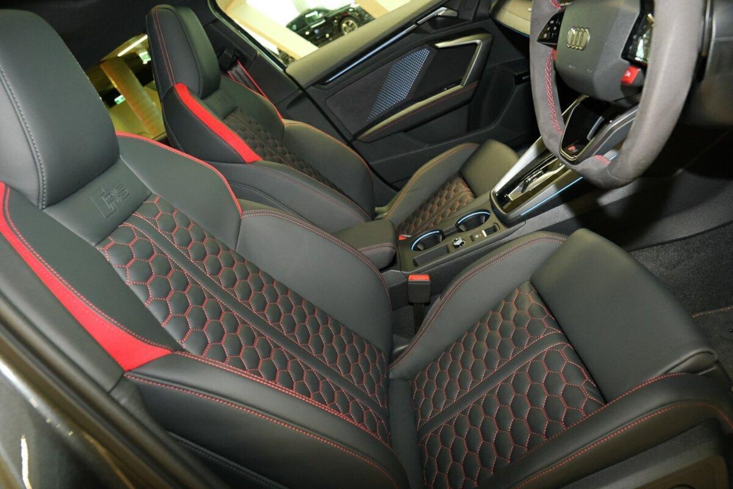 Image about Audi RS 3 Sportback TFSI quattro S tronic
