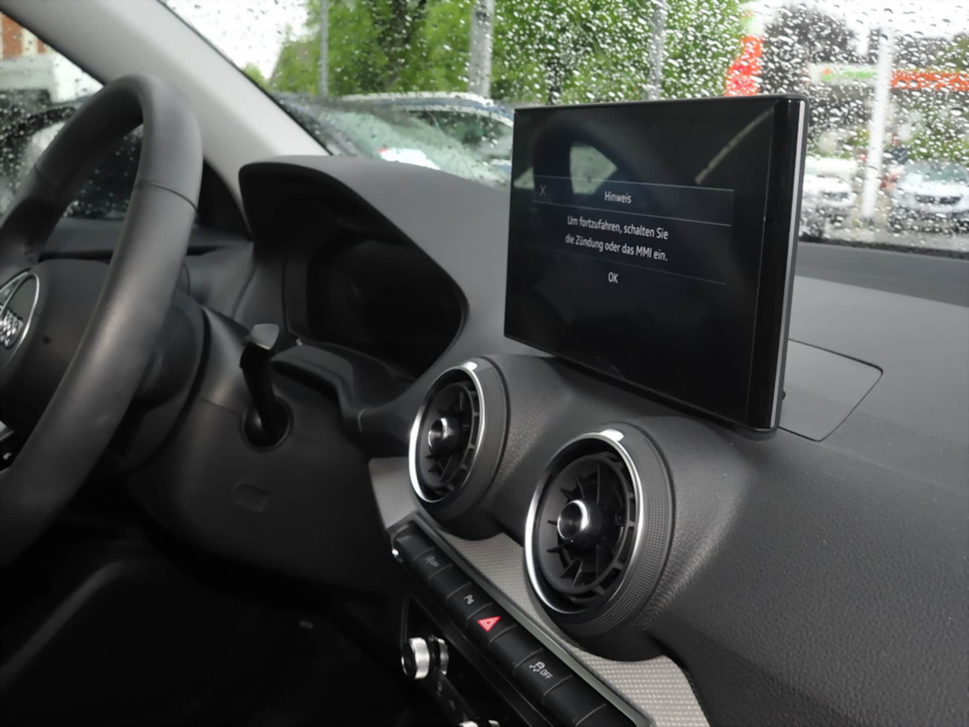 Audi Q2 S line