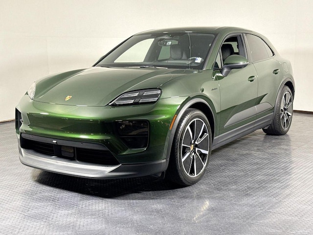 2025 Porsche Macan Electric