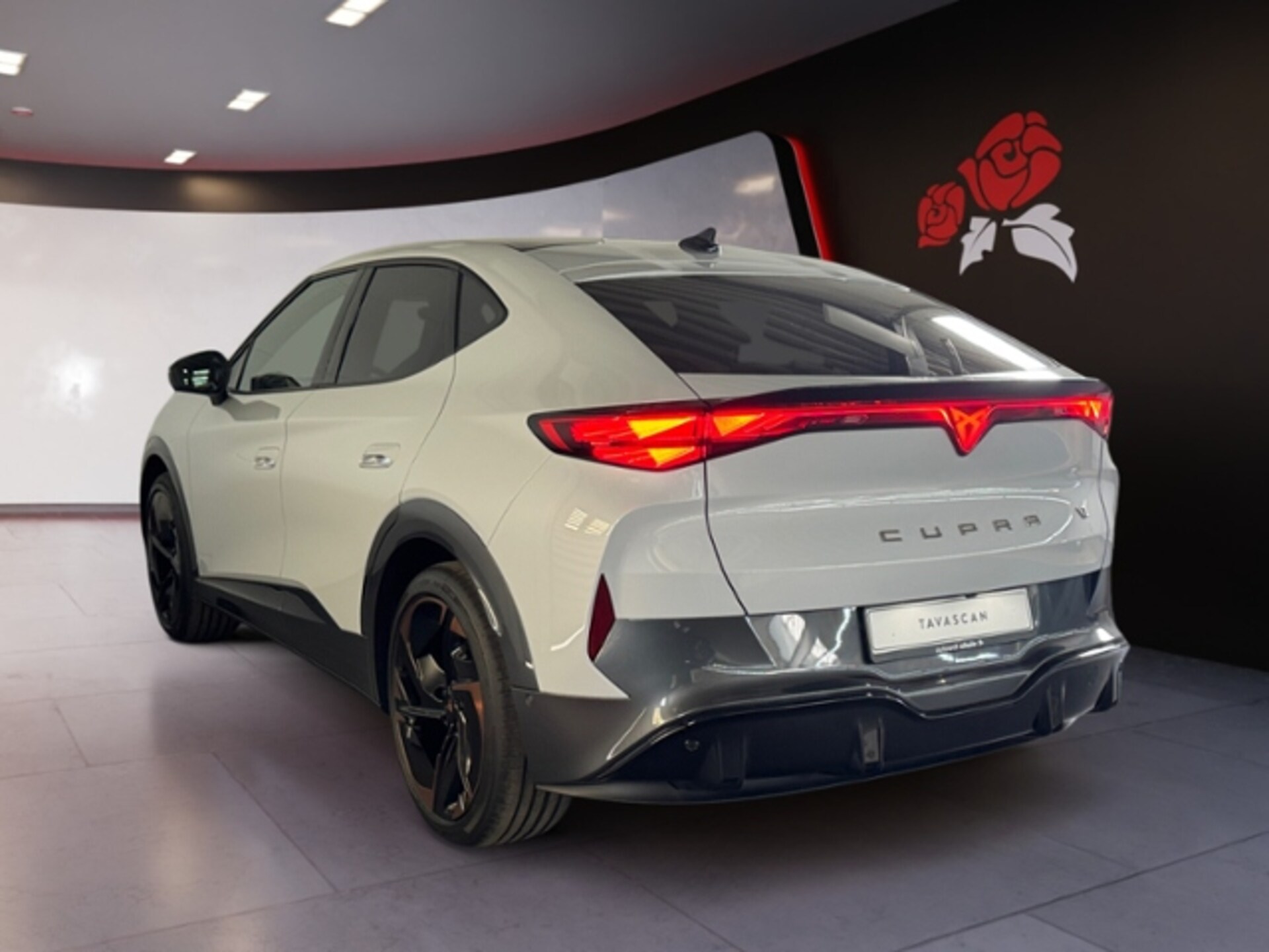 CUPRA Tavascan VZ