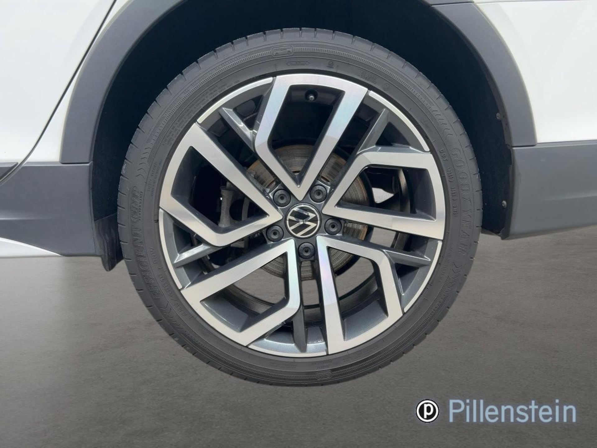 Volkswagen Golf Variant Alltrack
