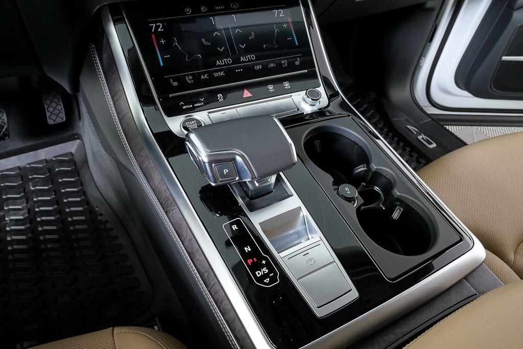 2025 Audi Q7 Premium Plus - Photo 18