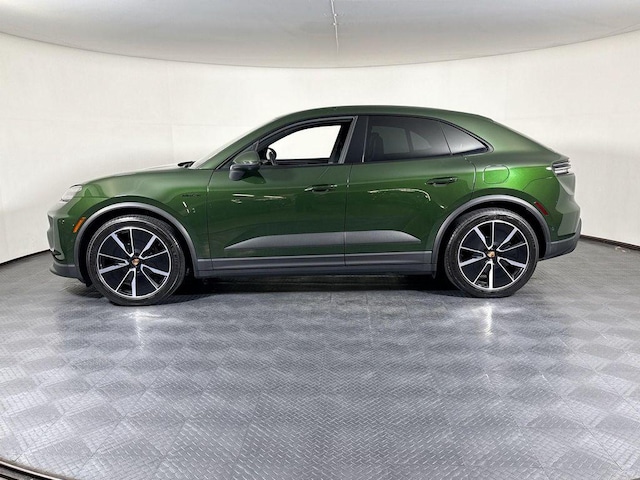 2025 Porsche Macan Electric