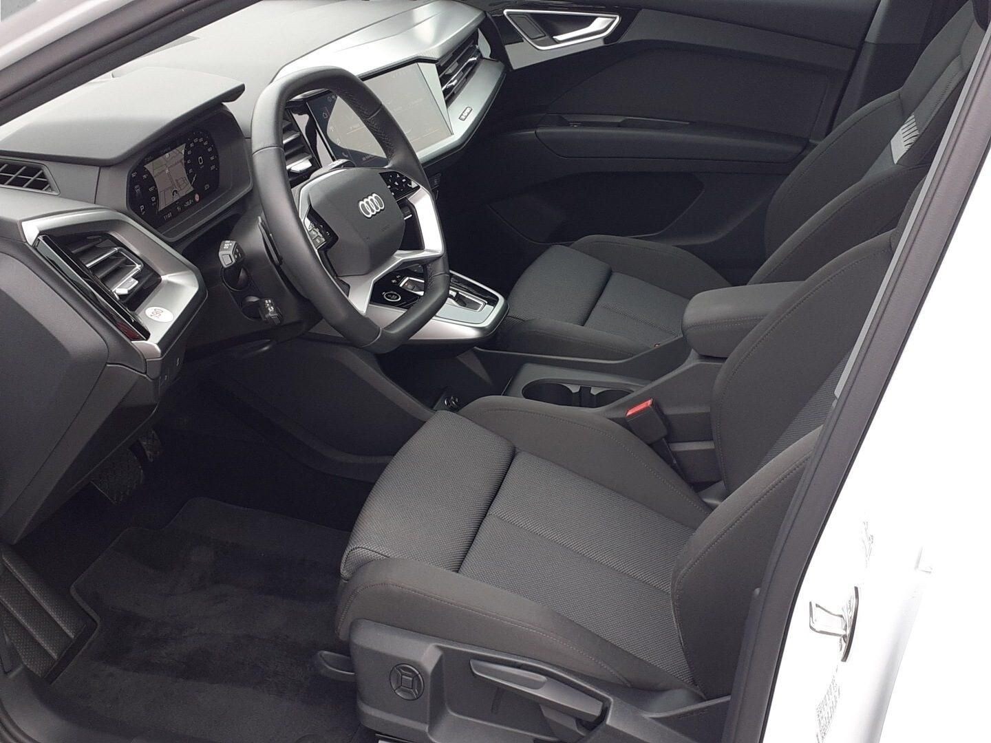 Image about Audi Q4 e-tron 40 e-tron