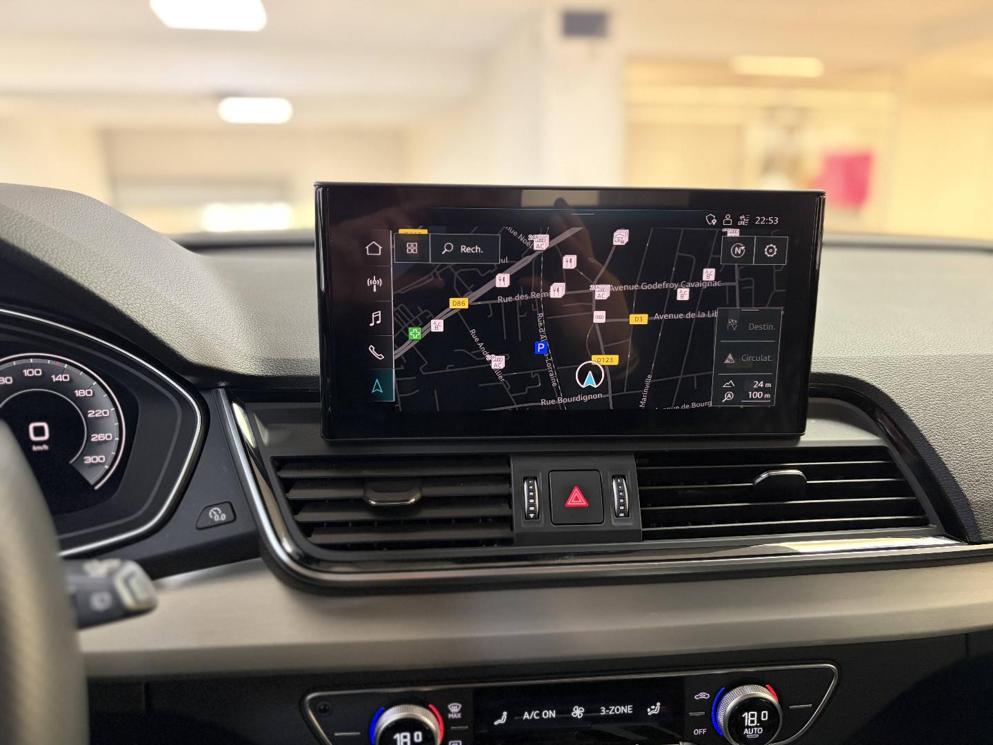 Image about Audi Q5 TFSI e S line 55 TFSI e quattro 270 kW (367 ch) S tronic