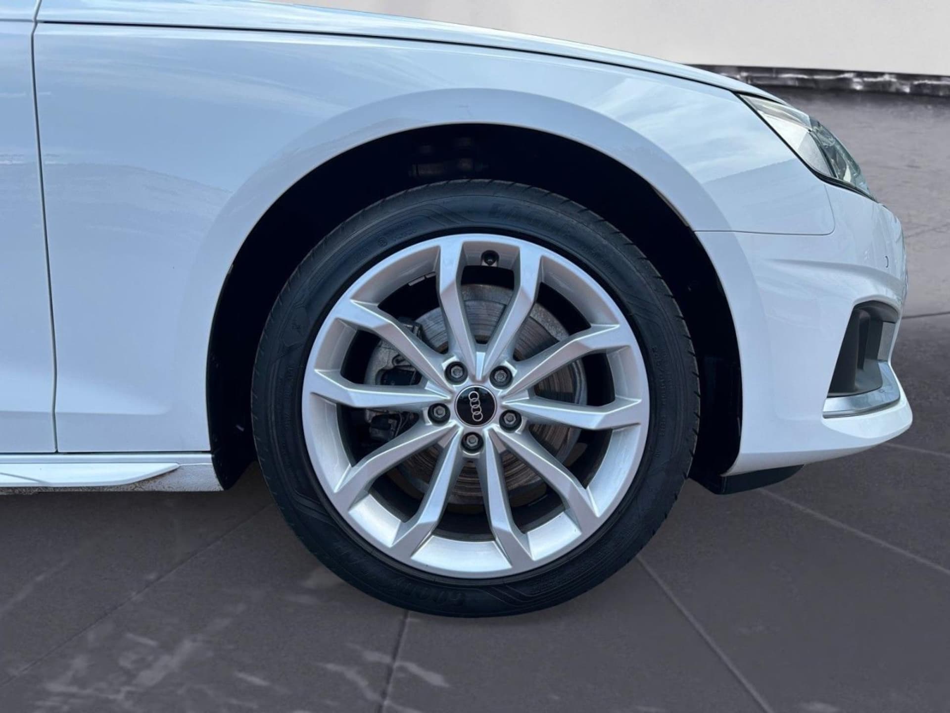 Audi A4 Avant Advanced