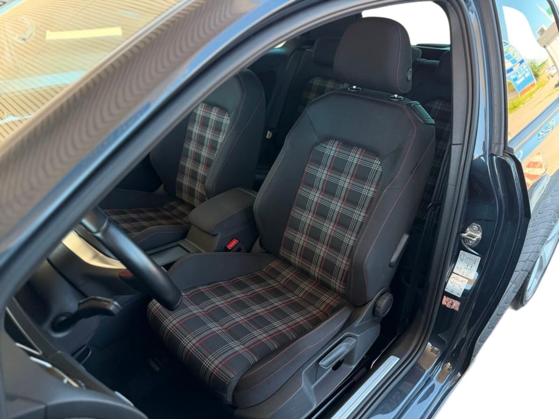 Volkswagen Golf GTI Performance