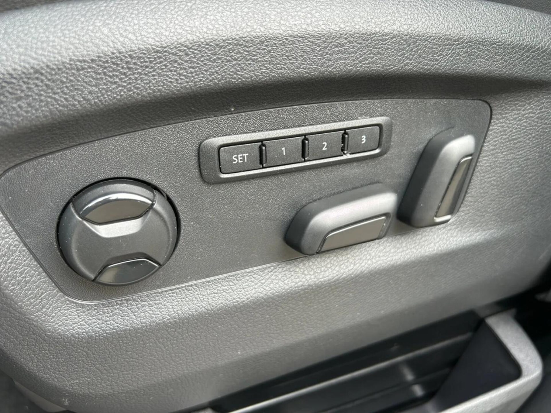 Volkswagen Multivan 6.1 Comfortline