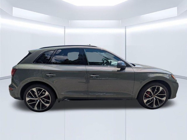 2023 Audi SQ5