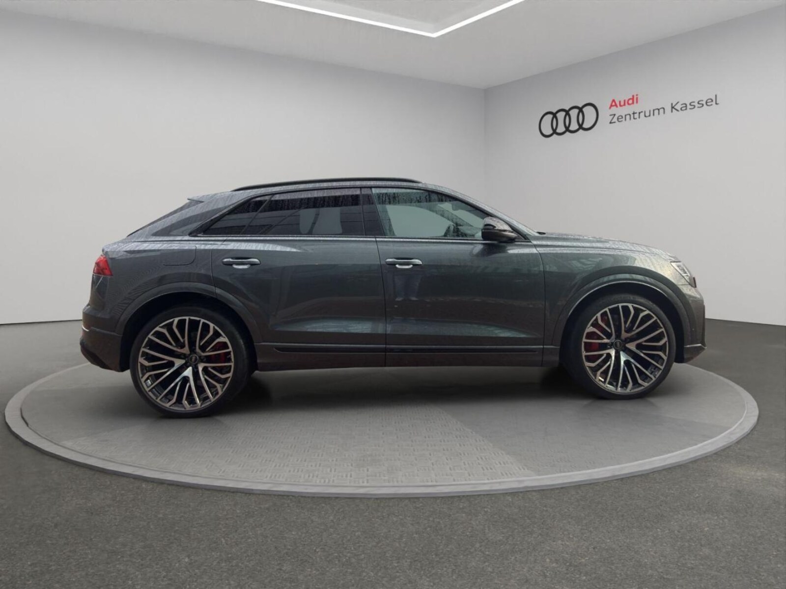 Audi SQ8 – Bild 6
