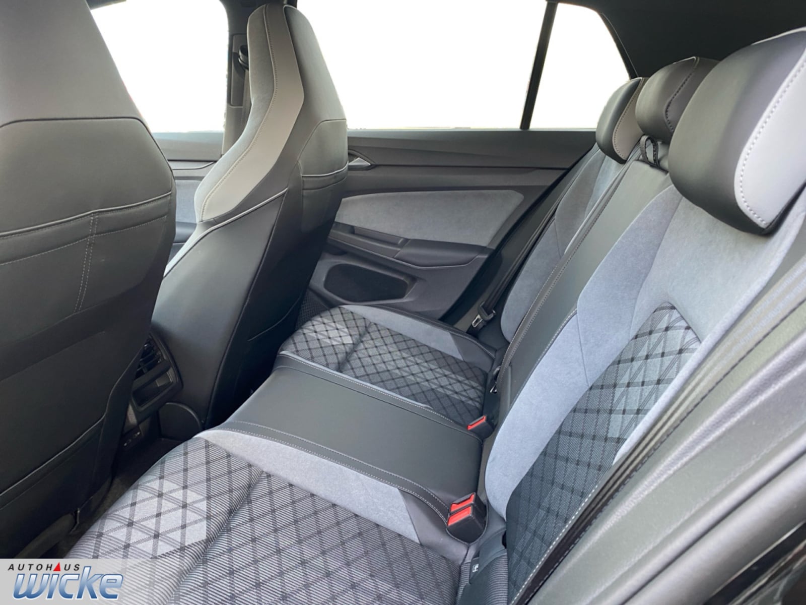 Volkswagen Golf – Bild 12