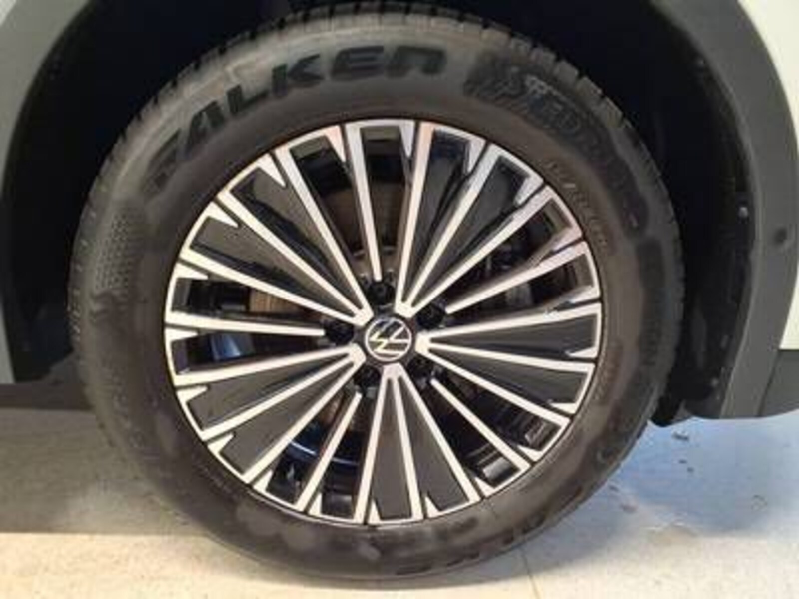 Volkswagen Tiguan – Bild 4