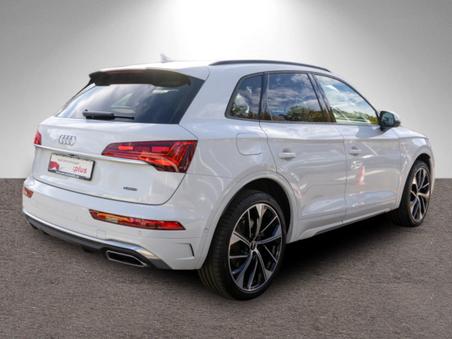 Bild über Audi Q5 40 TDI quattro S tronic - für weitere Informationen kontaktieren Sie den Audi Partner