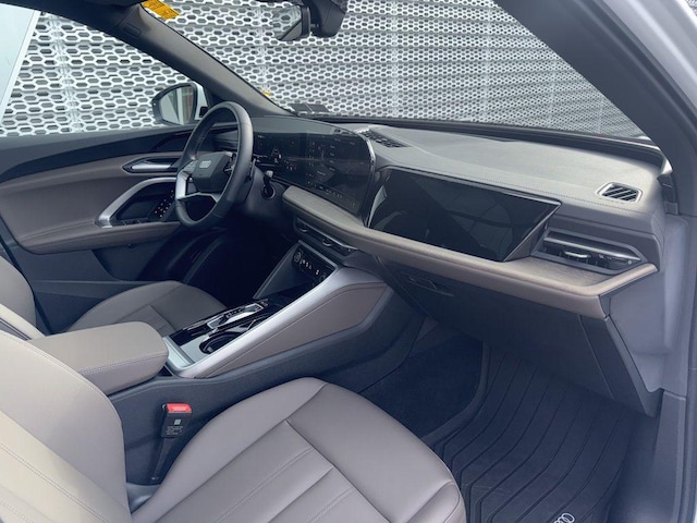2025 Audi Q5 Premium - Photo 6
