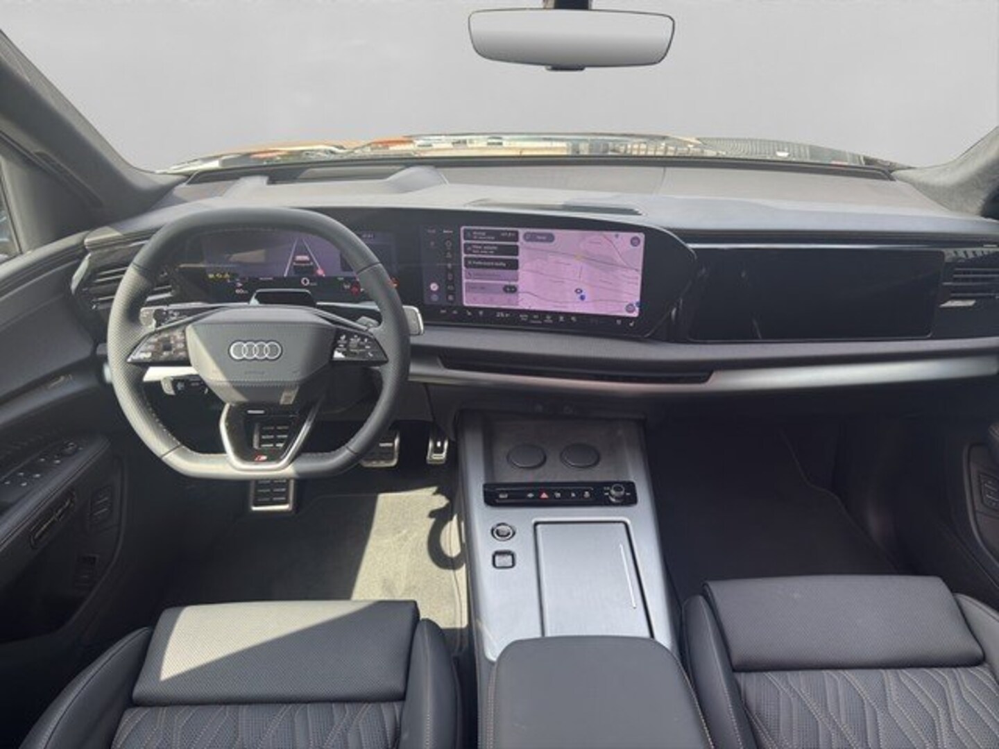Bild über Audi Q7 SUV TDI quattro 220 kW tiptronic - für weitere Informationen kontaktieren Sie den Audi Partner