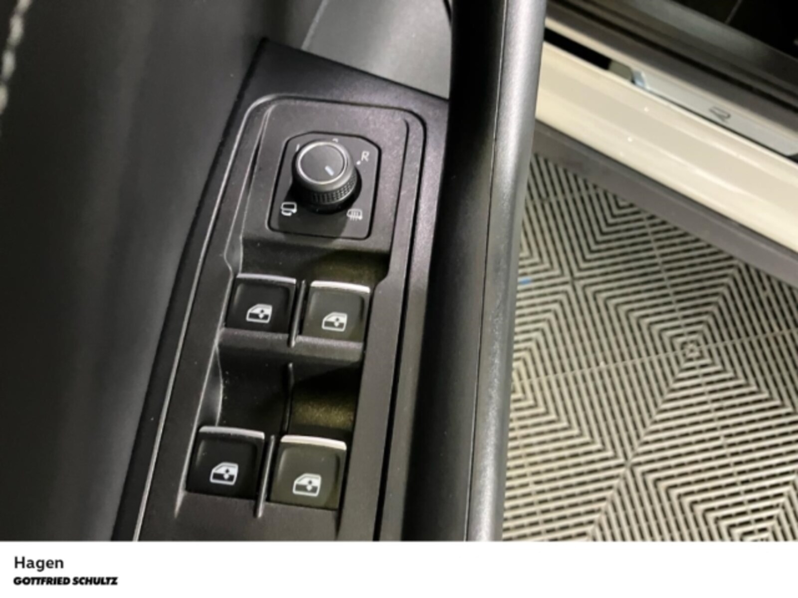 Volkswagen T-Roc – Bild 9