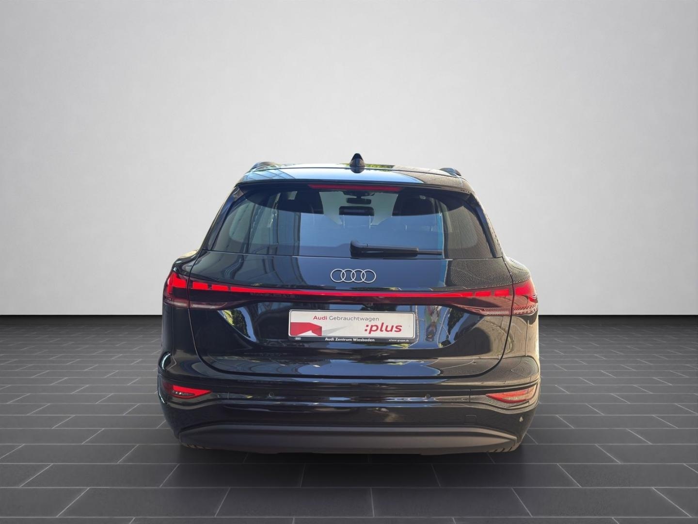 Bild über Audi Q6 SUV e-tron e-tron quattro - für weitere Informationen kontaktieren Sie den Audi Partner