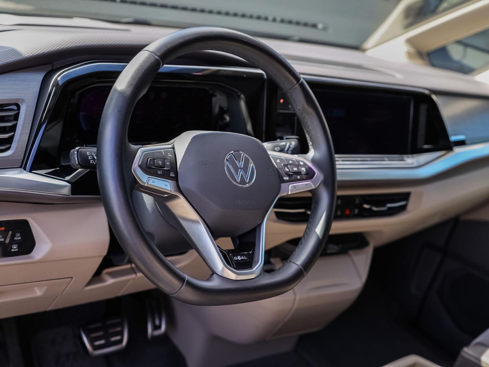 Volkswagen Multivan Langversion – Bild 11