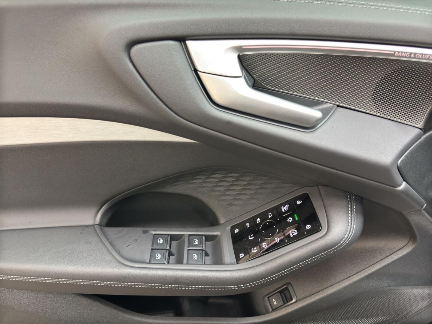 Bild über Audi A5 Avant TFSI S tronic - für weitere Informationen kontaktieren Sie den Audi Partner