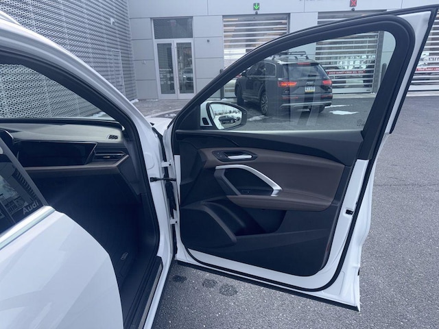 2025 Audi Q5 Premium - Photo 7
