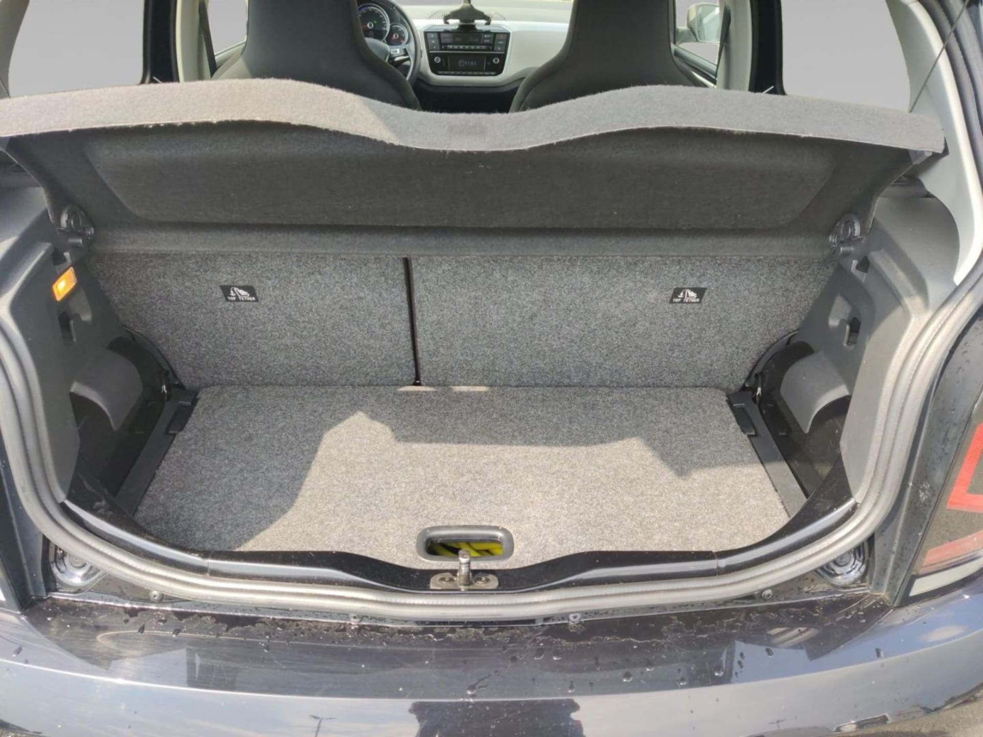 Volkswagen e-up! Style "Plus"