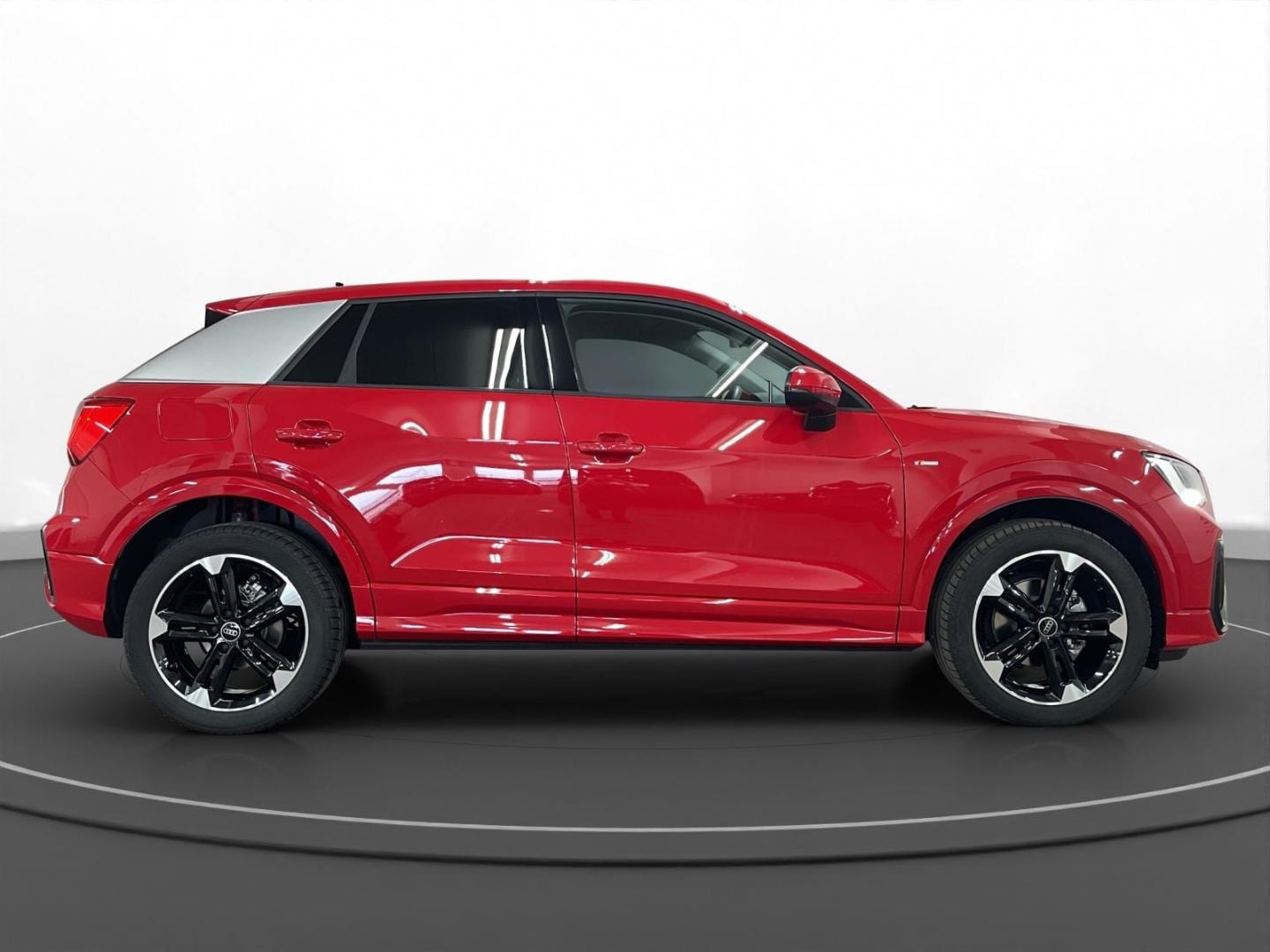 Bild über Audi Q2 S line 30 TFSI Schaltgetriebe - für weitere Informationen kontaktieren Sie den Audi Partner