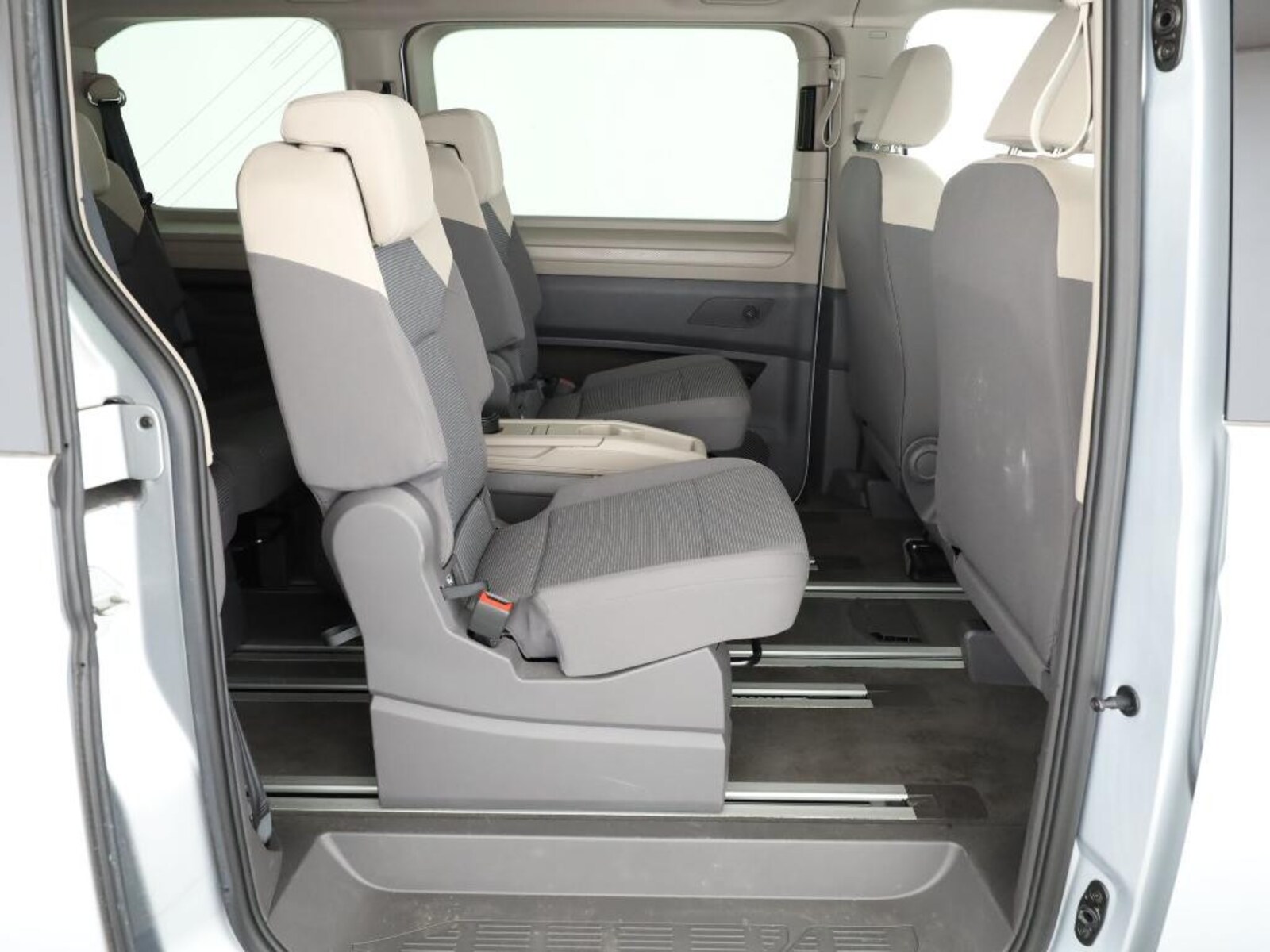 Volkswagen Multivan – Bild 8
